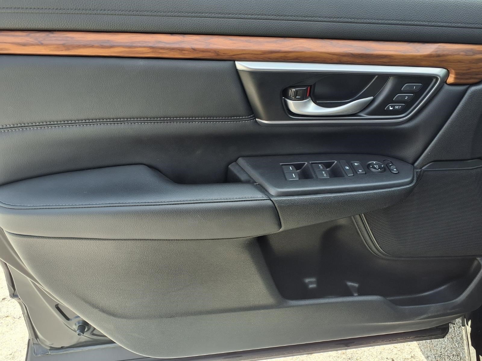 Used 2021 Honda CR-V Touring image 18