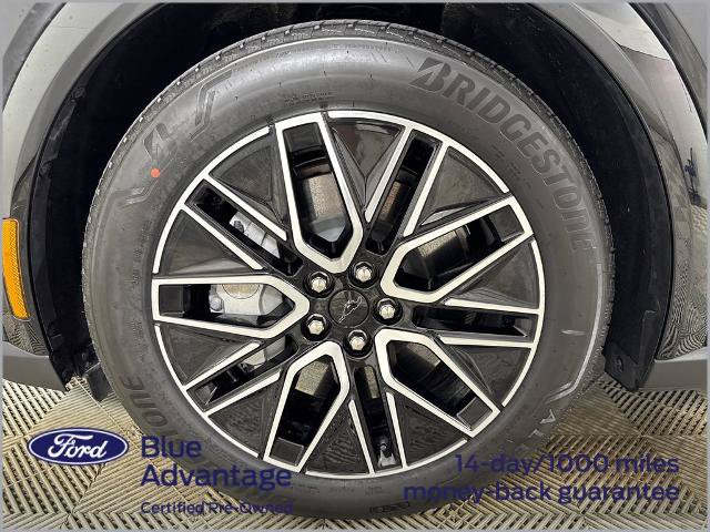 Certified 2025 Ford Mustang Mach-E Premium RWD image 15