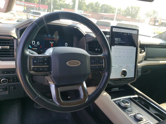 Certified 2023 Ford Expedition Platinum AWD/4WD image 14