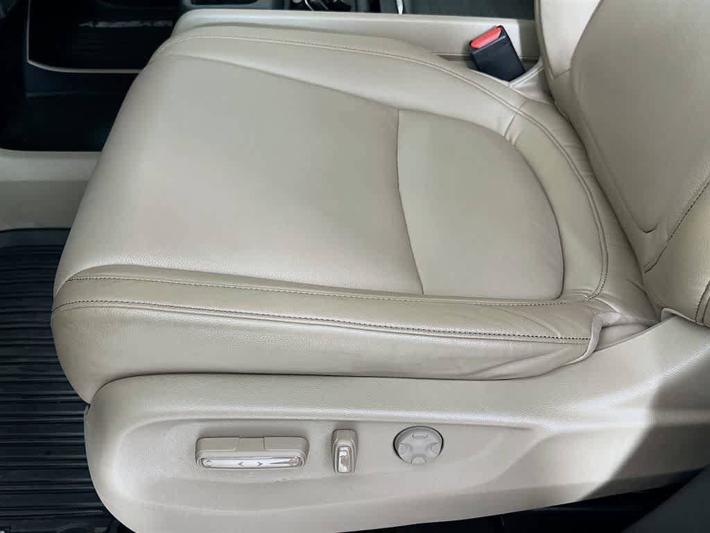 Used 2024 Honda Odyssey EX-L image 28