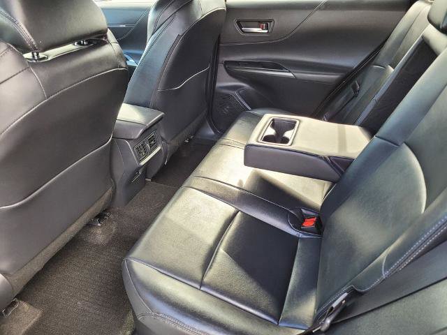 Used 2024 Toyota Venza XLE AWD/4WD image 11