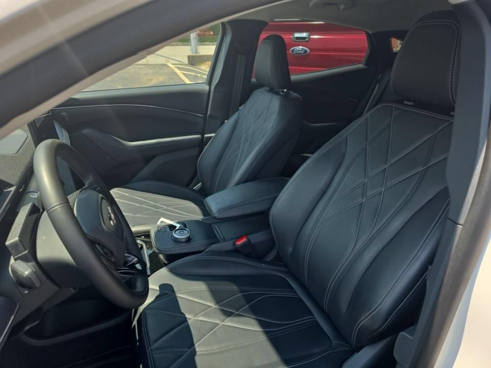Certified 2023 Ford Mustang Mach-E Select AWD/4WD image 9