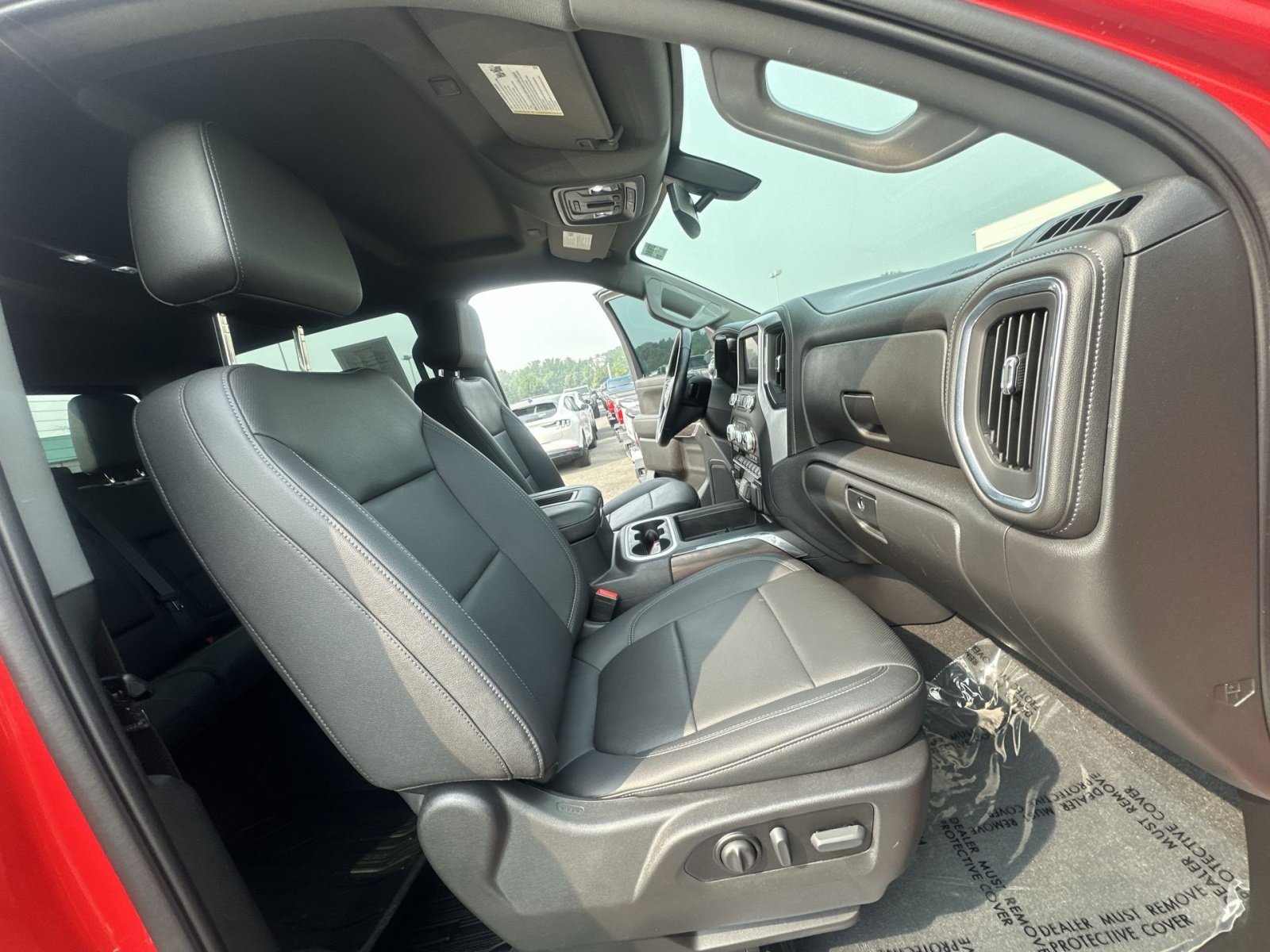Used 2022 GMC Sierra 1500 SLT AWD/4WD image 33