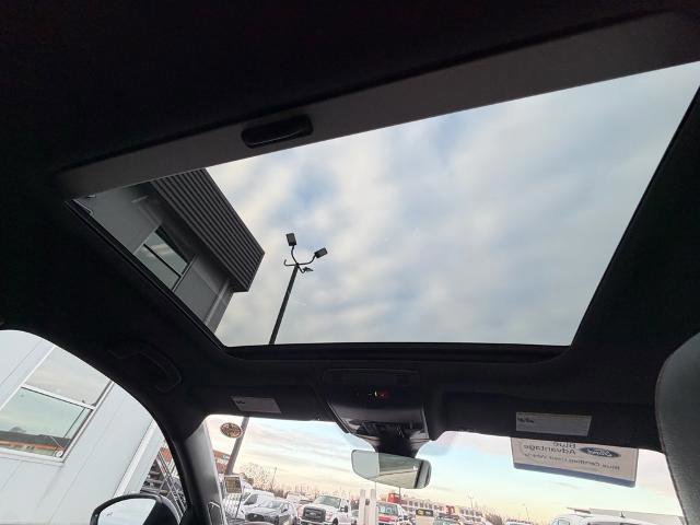 Used 2023 Volkswagen Jetta GLI Autobahn image 21