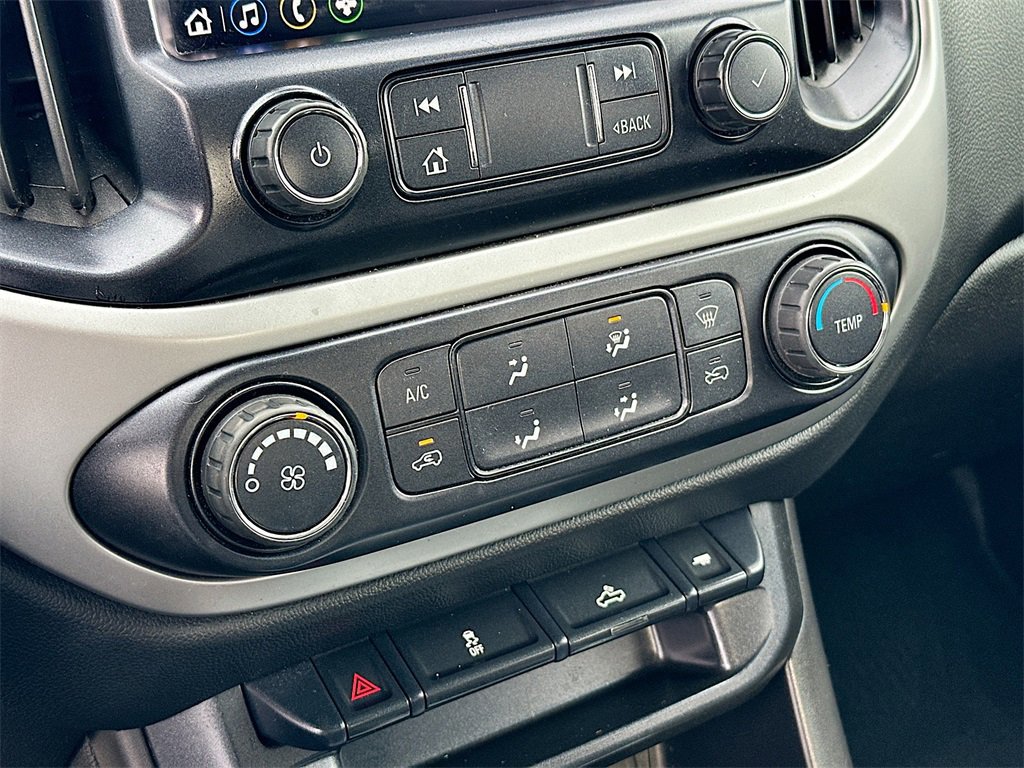 Used 2020 Chevrolet Colorado LT image 15