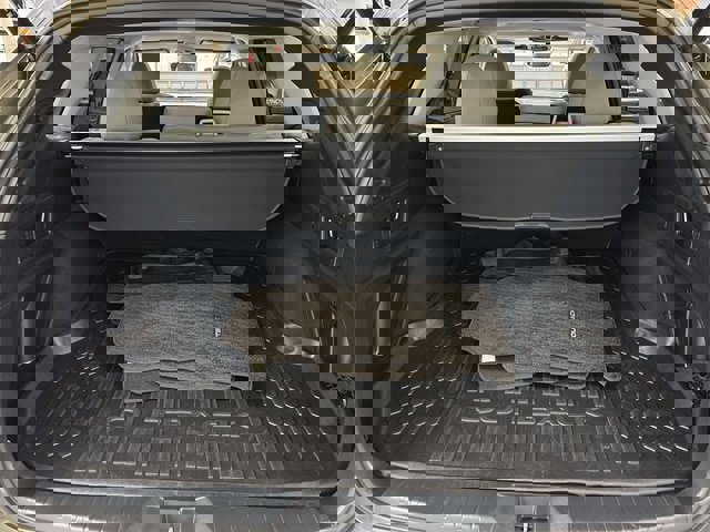 Used 2025 Subaru Outback Premium image 15