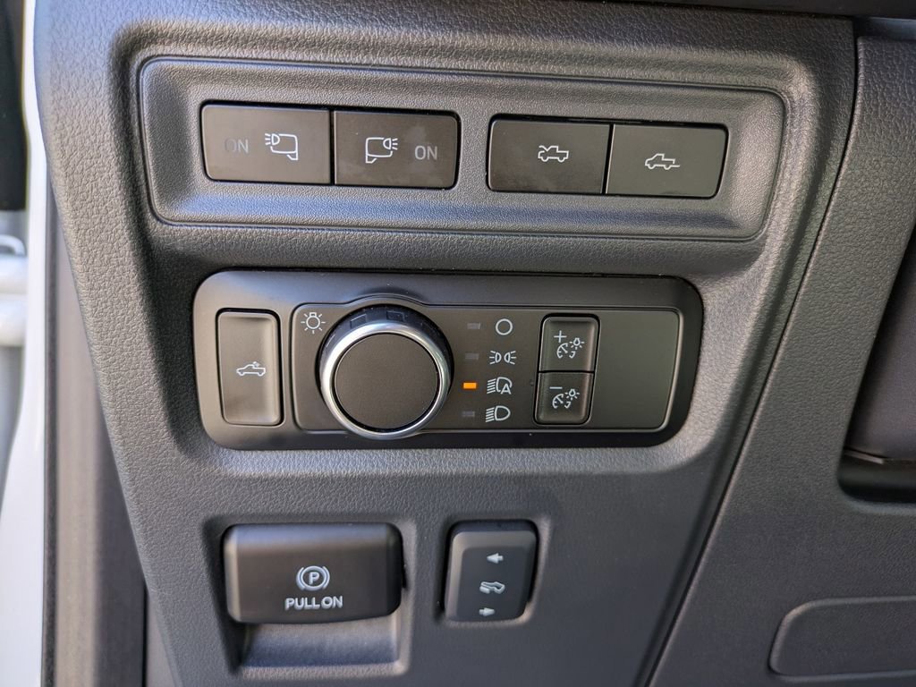 Certified 2023 Ford F150 Lightning Platinum image 24