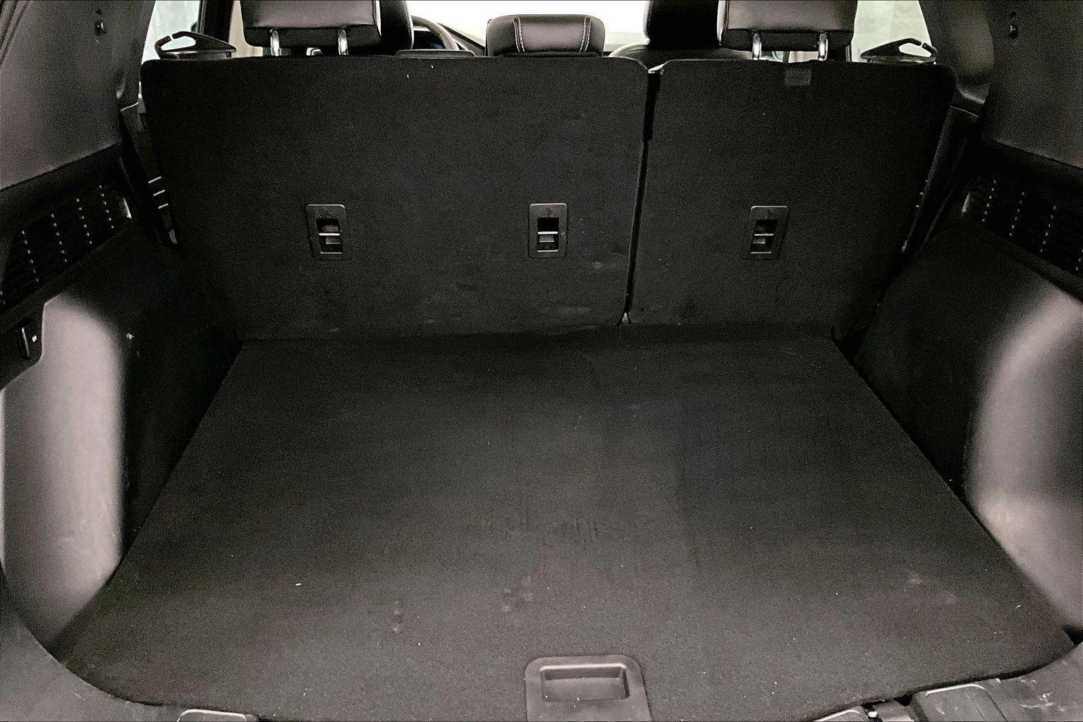 Certified 2022 Ford Escape SEL image 33