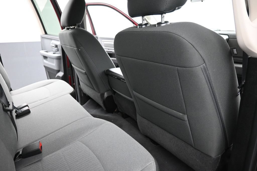 Used 2024 RAM 1500 Classic SLT AWD/4WD image 2