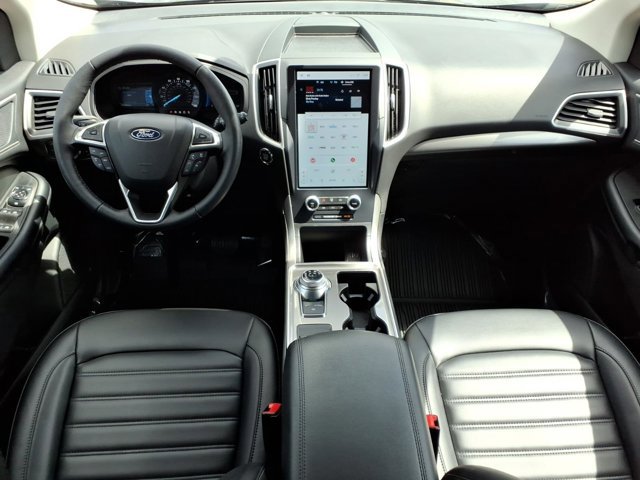 Certified 2023 Ford Edge SEL w/ Convenience Package AWD/4WD image 13