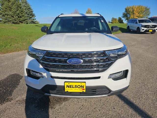 Certified 2020 Ford Explorer XLT w/ Equipment Group 202A AWD/4WD image 8