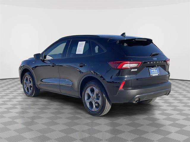 Certified 2025 Ford Escape ST-Line AWD/4WD image 9