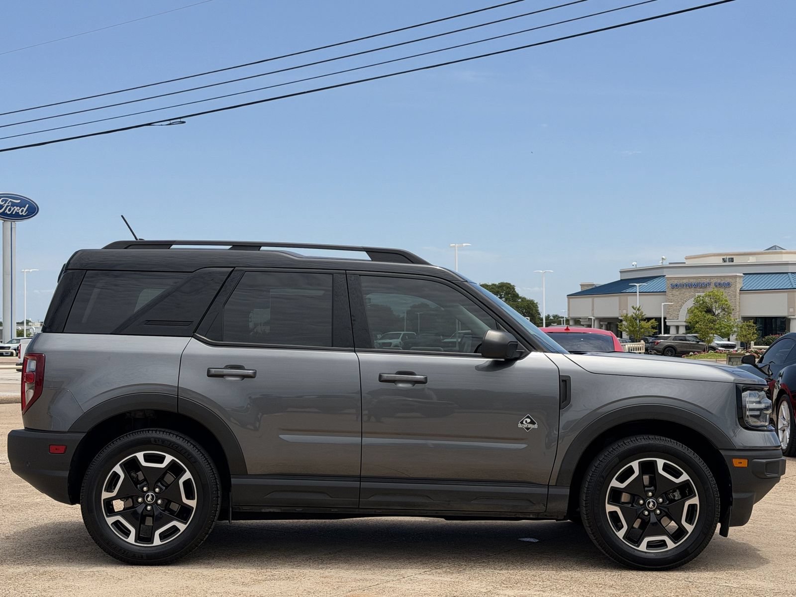 Certified 2021 Ford Bronco Sport Outer Banks AWD/4WD image 3