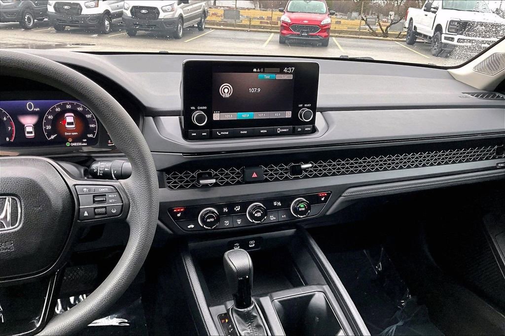 Used 2023 Honda Accord EX image 6