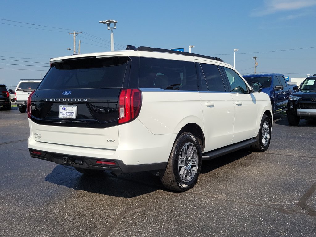 Certified 2025 Ford Expedition Max Active AWD/4WD image 4