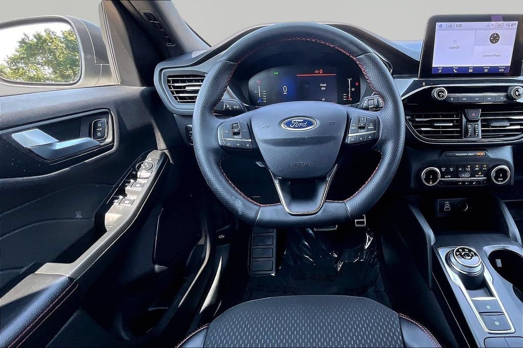 Certified 2024 Ford Escape ST-Line w/ Equipment Group 301A FWD image 5