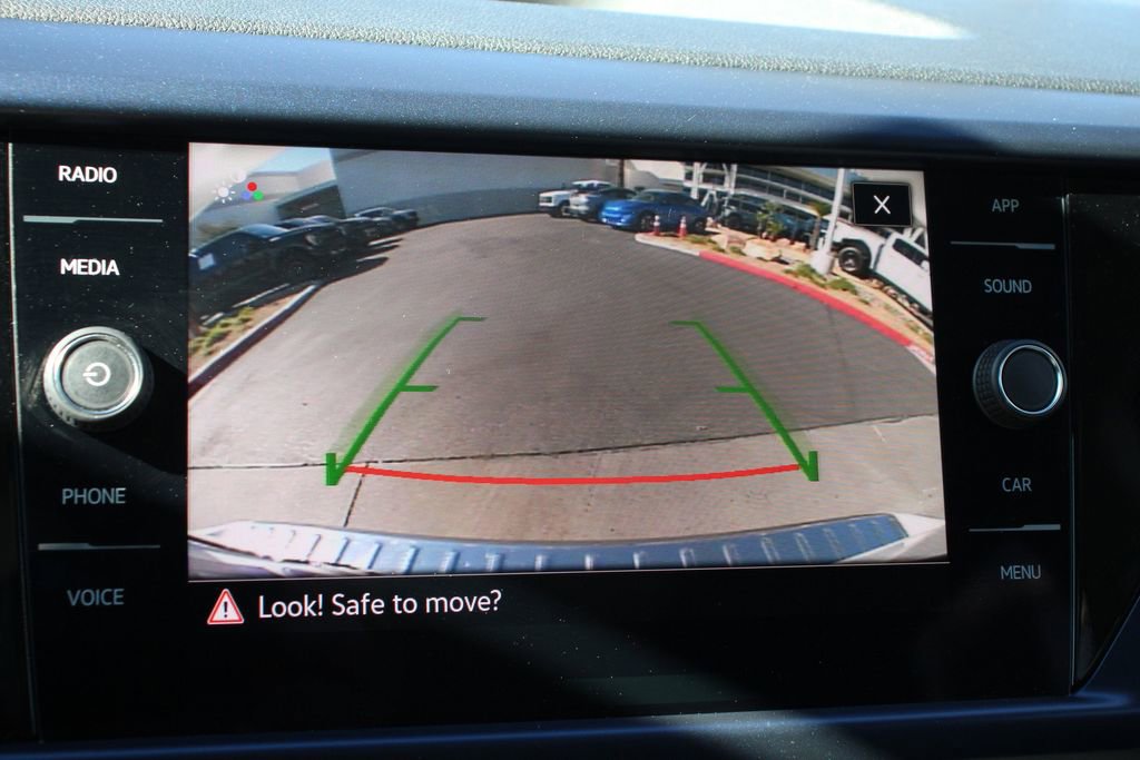 Used 2023 Volkswagen Taos SE image 32