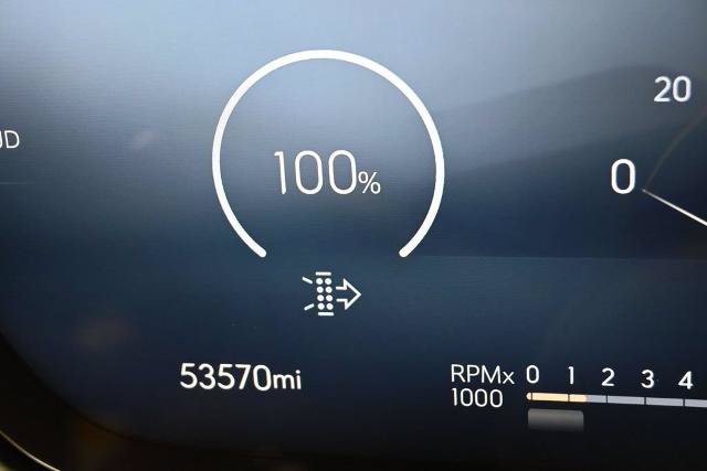 Used 2024 Buick Envision Preferred AWD/4WD image 13