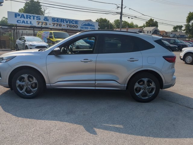 Certified 2024 Ford Escape ST-Line Select AWD/4WD image 7