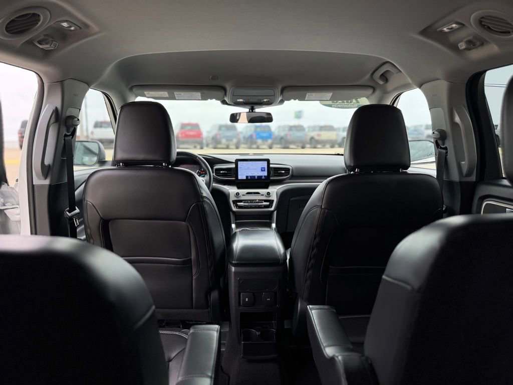 Certified 2023 Ford Explorer XLT w/ Equipment Group 202A image 39