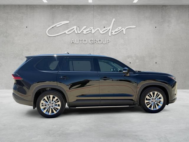 Used 2025 Toyota Grand Highlander AWD image 18