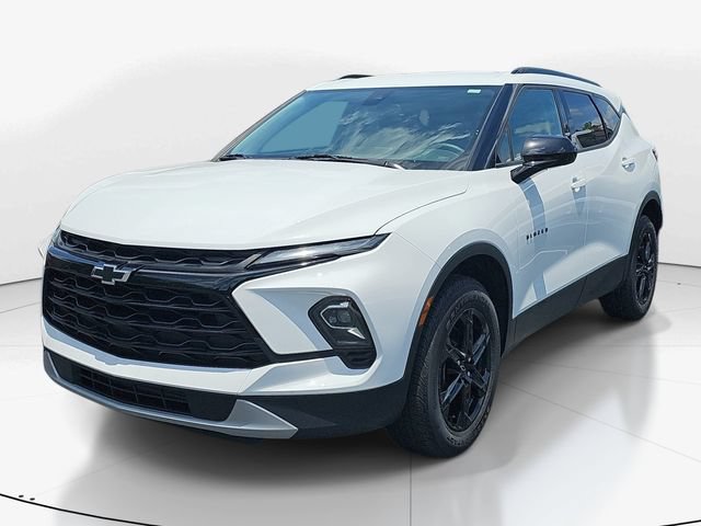 Used 2024 Chevrolet Blazer LT w/ Convenience Package FWD image 7