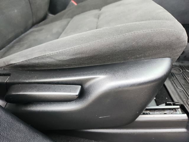 Used 2020 Dodge Durango SXT w/ 3rd Row Seating Group AWD/4WD image 34