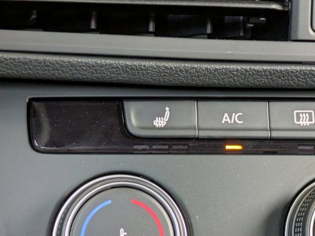 Used 2024 Volkswagen Jetta Sport image 26