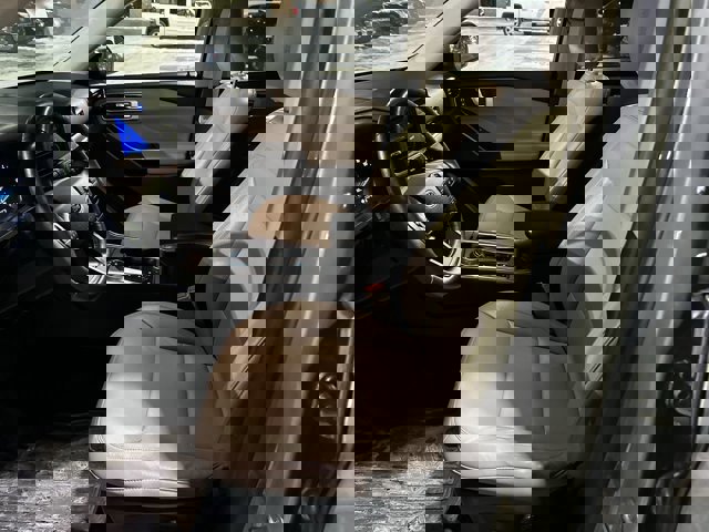 Certified 2020 Ford Explorer XLT w/ Equipment Group 202A image 10