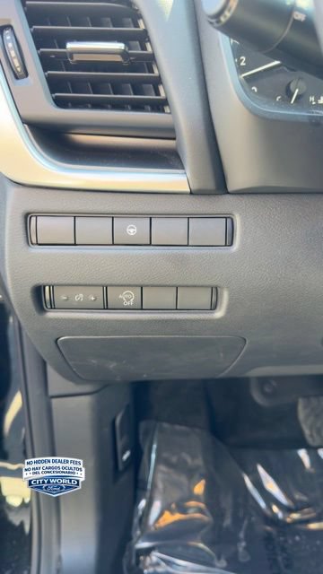 Used 2023 Nissan Rogue SV AWD/4WD image 8