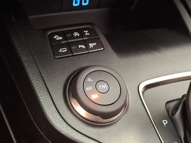 Certified 2023 Ford Ranger Lariat w/ Tremor Off-Road Package AWD/4WD image 22