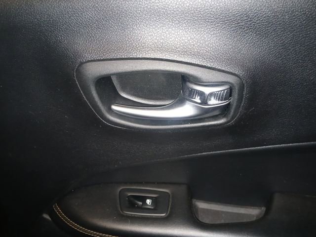 Used 2018 Jeep Compass Limited w/ Navigation Group image 49