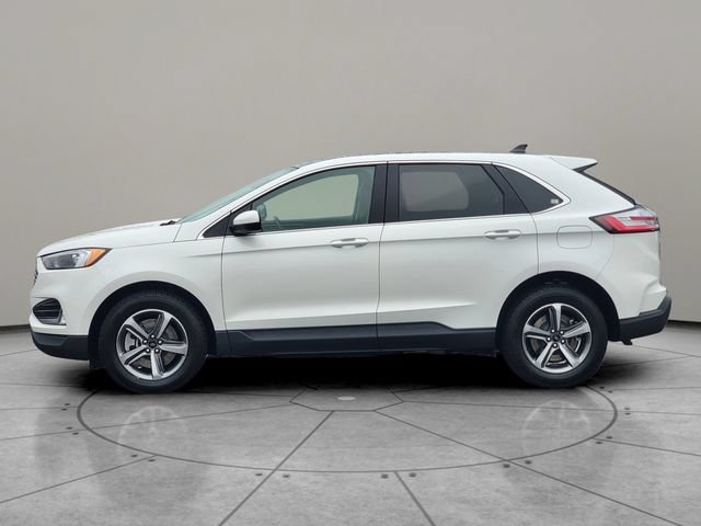 Certified 2024 Ford Edge SEL w/ Convenience Package AWD/4WD image 9