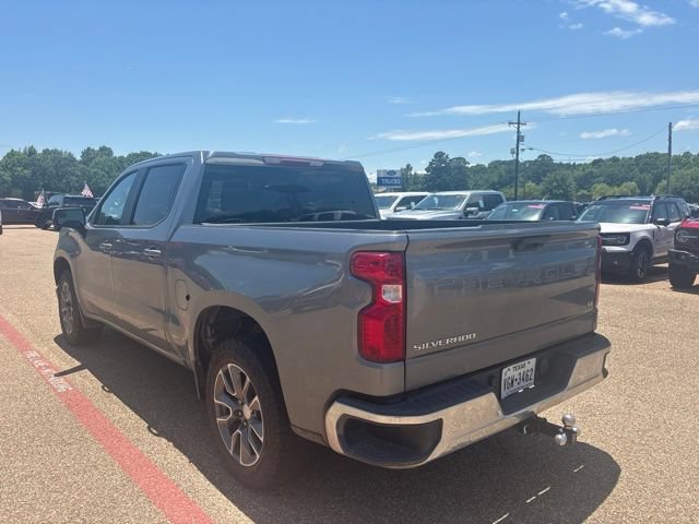 Used 2020 Chevrolet Silverado 1500 LT AWD/4WD image 6