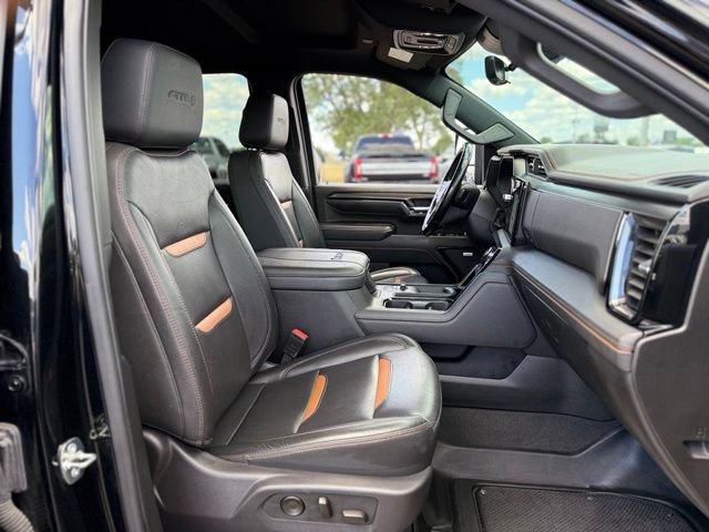 Used 2024 GMC Sierra 2500 AT4 w/ Technology Package AWD/4WD image 16