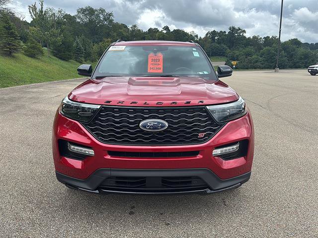 Certified 2023 Ford Explorer ST w/ Equipment Group 401A AWD/4WD image 7