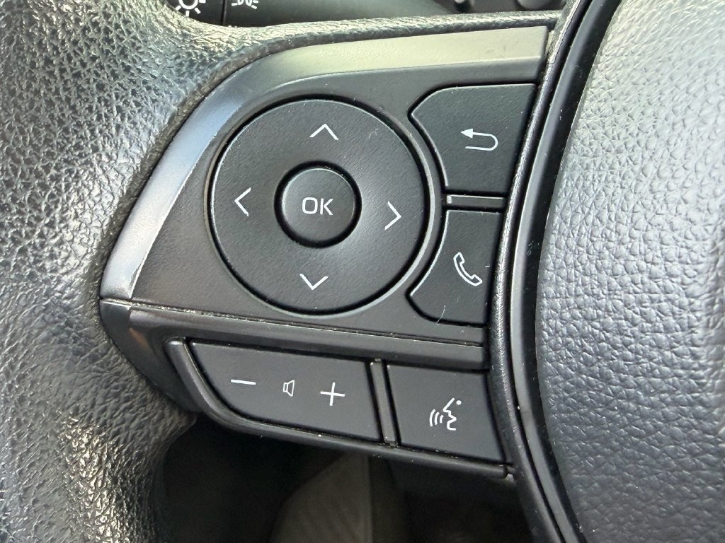 Used 2024 Toyota Corolla LE FWD image 24