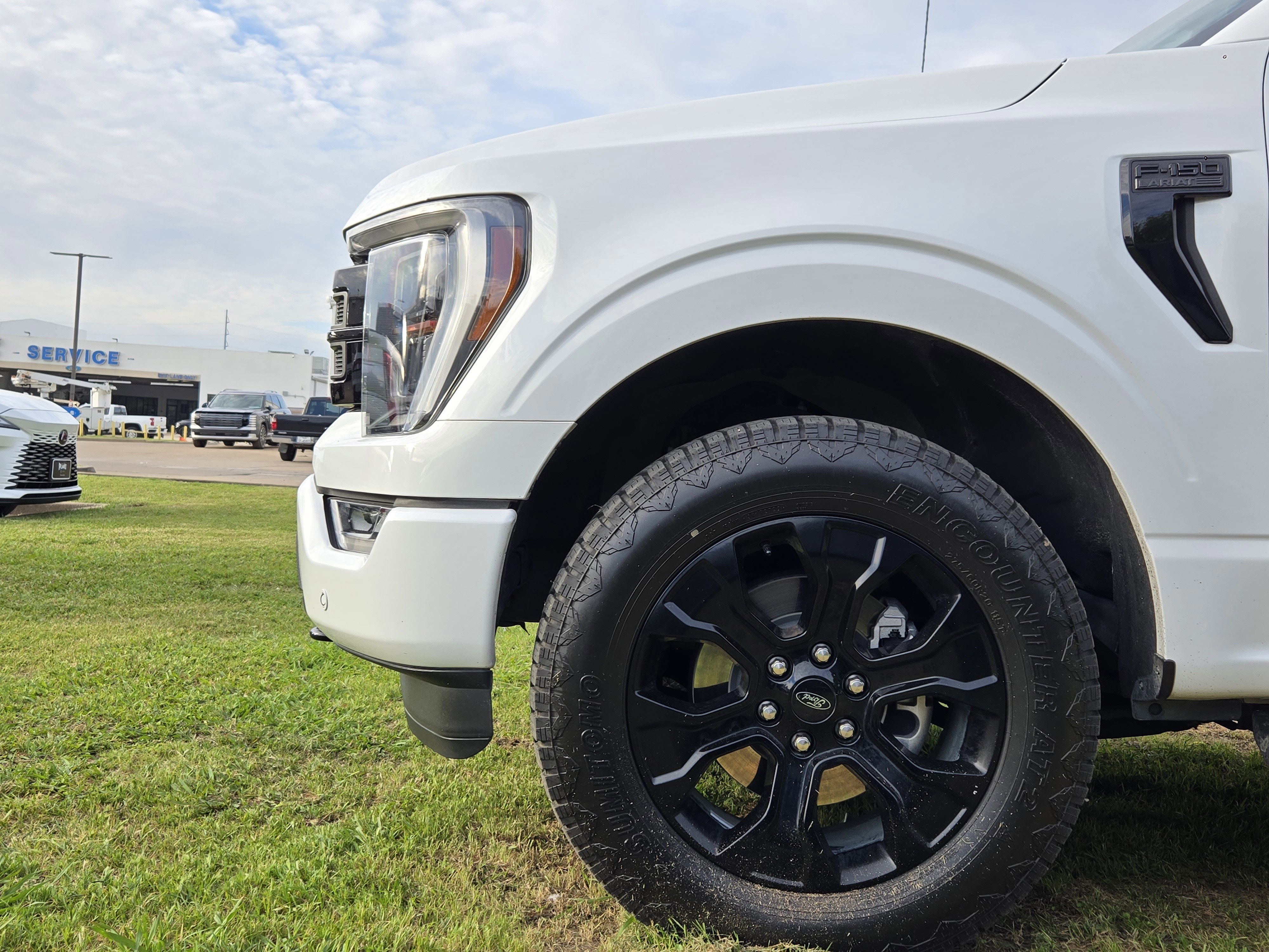 Certified 2022 Ford F150 Lariat w/ Equipment Group 502A High AWD/4WD image 8