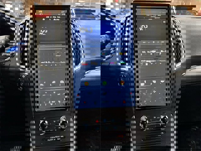 Certified 2021 Ford Edge SEL w/ Convenience Package image 8