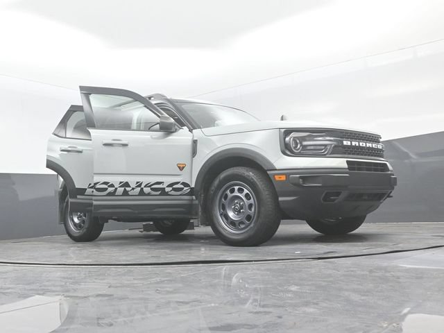 Certified 2022 Ford Bronco Sport Badlands w/ Premium Package AWD/4WD image 31