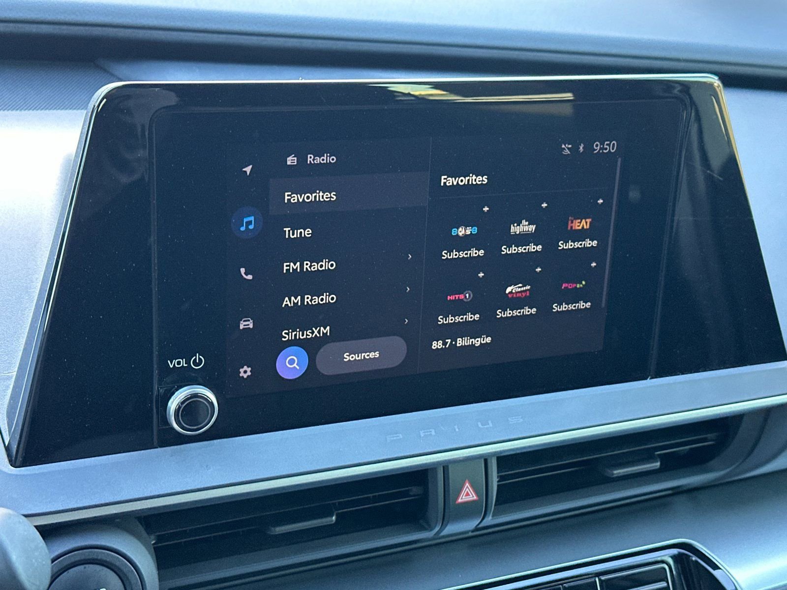 Used 2024 Toyota Prius LE image 17