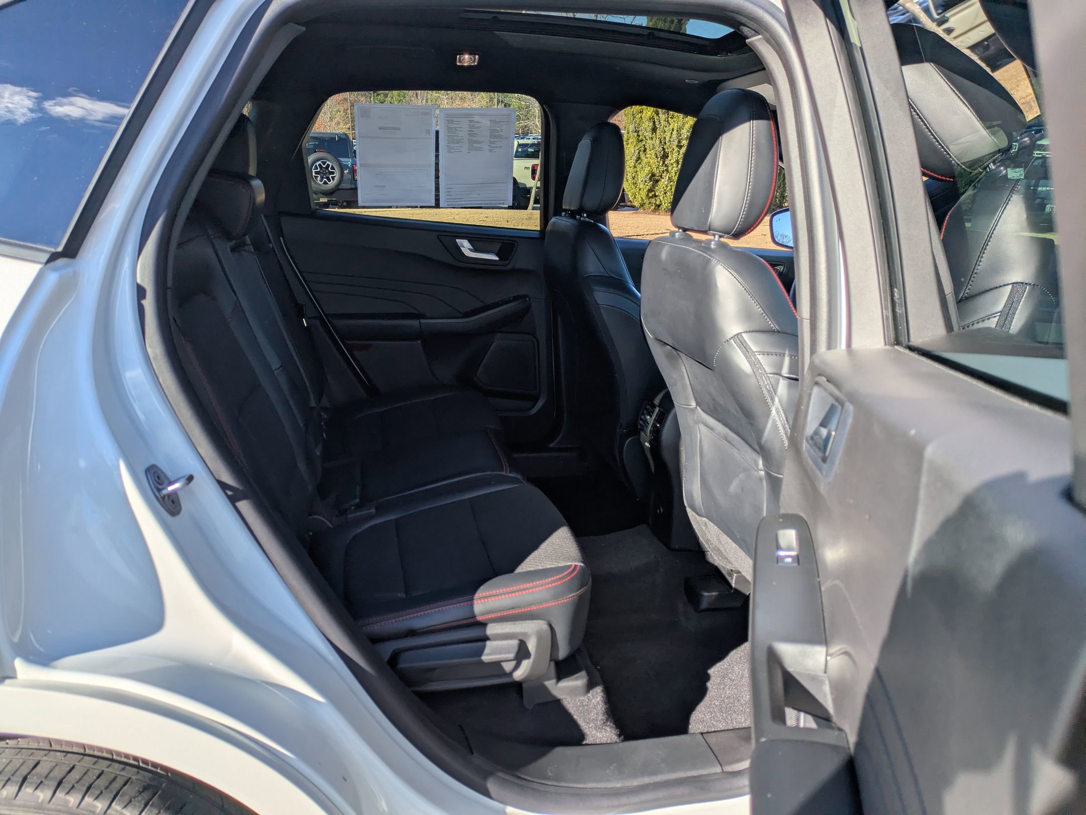 Certified 2023 Ford Escape ST-Line w/ Tech Pack #1 image 36