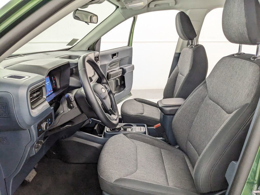 Certified 2025 Ford Maverick XLT w/ XLT Luxury Package AWD/4WD image 18