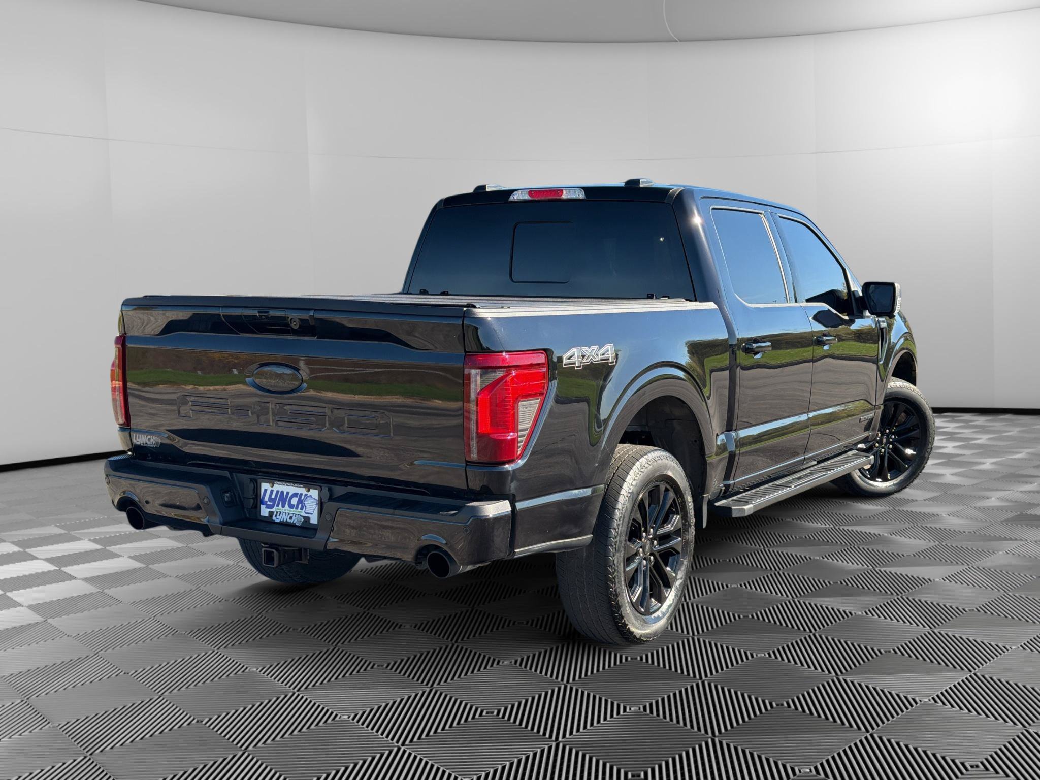 Certified 2024 Ford F150 XLT w/ Equipment Group 303A High AWD/4WD image 4