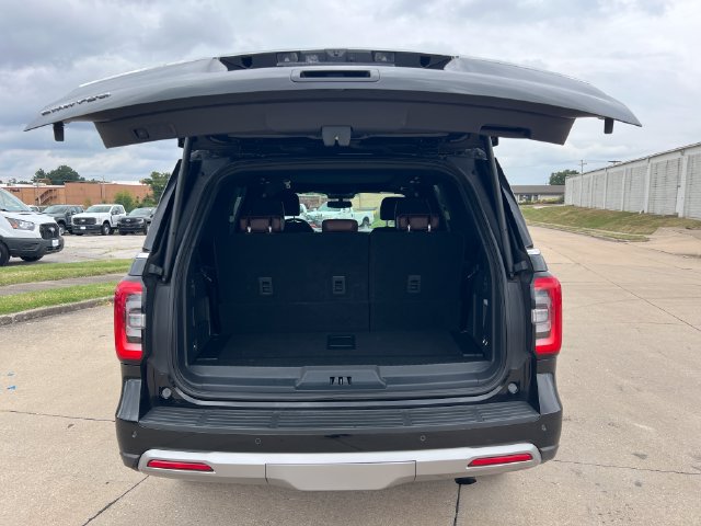 Certified 2024 Ford Expedition Limited RWD image 6