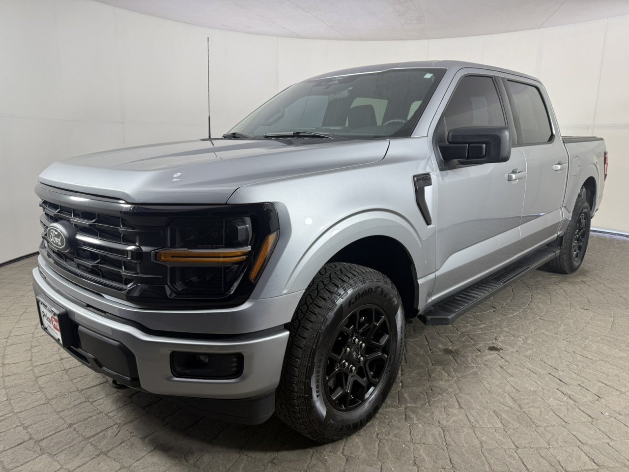 Certified 2025 Ford F150 XLT w/ Equipment Group 301A Standard AWD/4WD image 3