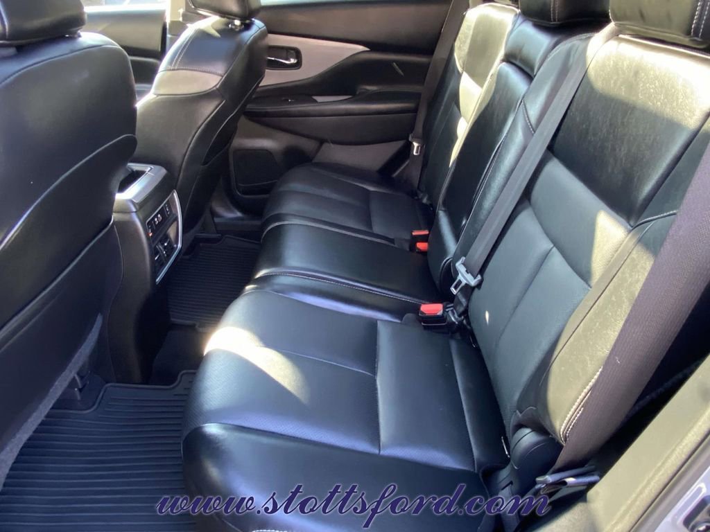 Used 2021 Nissan Murano SL w/ SL Moonroof Package image 10