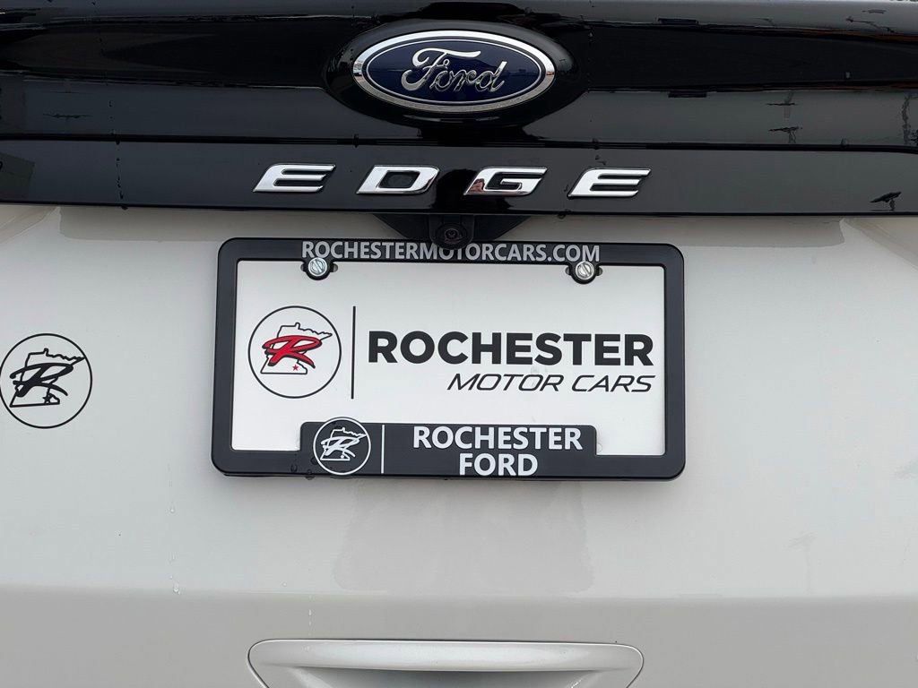 Certified 2024 Ford Edge ST-Line w/ Class II Trailer Tow Package AWD/4WD image 34