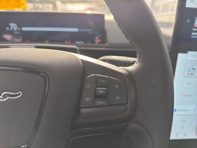 Certified 2025 Ford Mustang Mach-E Premium image 18