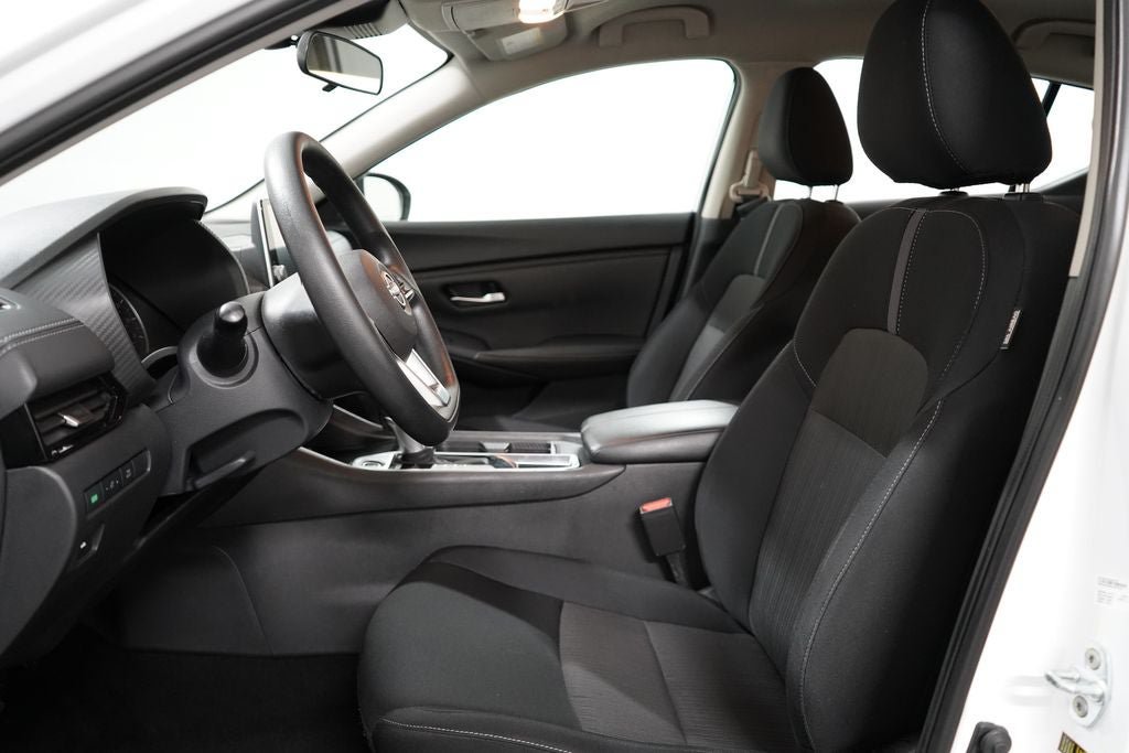 Used 2024 Nissan Sentra SV FWD image 12